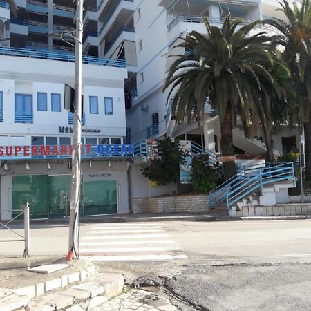 Meni'S Family Apartament Sarandë Exteriör bild